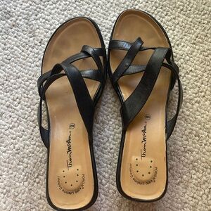 Black Leather Y2K Sandals
